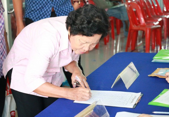 ภาพกิจกรรม คณะวิทยาศาสตร์และเทคโนโลยี จัดอบรมสร้างความรู้ความเข้าใจแนวทางการแก้ไขปัญหาโดยยึดแนวทางตามปรัชญาเศรษฐกิจพอเพียงและใช้ทรัพยากรอย่างยั่งยืน