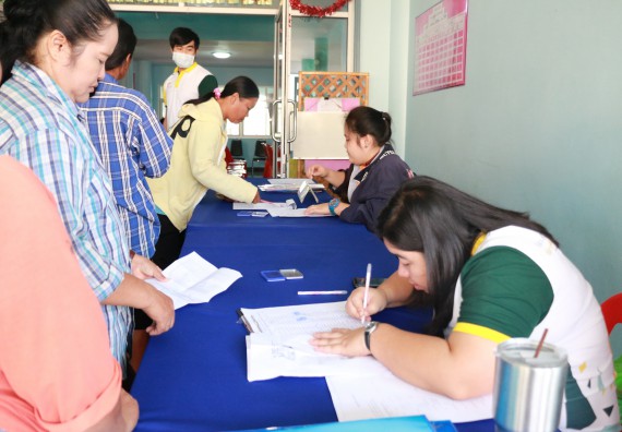 ภาพกิจกรรม คณะวิทยาศาสตร์และเทคโนโลยี จัดอบรมสร้างความรู้ความเข้าใจแนวทางการแก้ไขปัญหาโดยยึดแนวทางตามปรัชญาเศรษฐกิจพอเพียงและใช้ทรัพยากรอย่างยั่งยืน