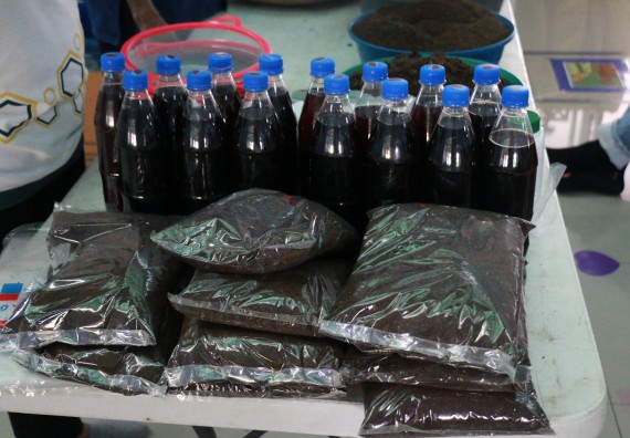 ภาพกิจกรรม คณะวิทยาศาสตร์และเทคโนโลยี จัดอบรมสร้างความรู้ความเข้าใจแนวทางการแก้ไขปัญหาโดยยึดแนวทางตามปรัชญาเศรษฐกิจพอเพียงและใช้ทรัพยากรอย่างยั่งยืน