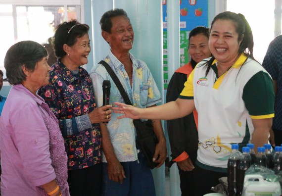 ภาพกิจกรรม คณะวิทยาศาสตร์และเทคโนโลยี จัดอบรมสร้างความรู้ความเข้าใจแนวทางการแก้ไขปัญหาโดยยึดแนวทางตามปรัชญาเศรษฐกิจพอเพียงและใช้ทรัพยากรอย่างยั่งยืน