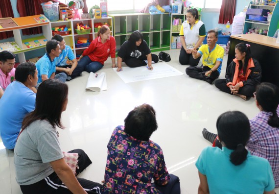 ภาพกิจกรรม คณะวิทยาศาสตร์และเทคโนโลยี จัดอบรมสร้างความรู้ความเข้าใจแนวทางการแก้ไขปัญหาโดยยึดแนวทางตามปรัชญาเศรษฐกิจพอเพียงและใช้ทรัพยากรอย่างยั่งยืน