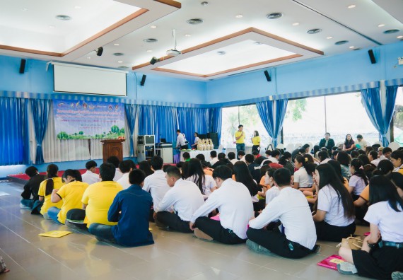 ภาพกิจกรรม ค่ายอาสาบำเพ็ญประโยชน์เพื่อส่งเสริมสร้างจริยธรรมและบูรณาการการเรียนรู้ เพื่อทำนุบำรุงศิลปวัฒนธรรม ครั้งที่ 5