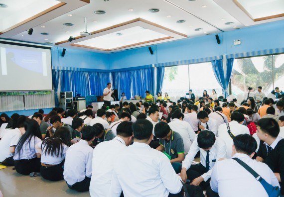 ภาพกิจกรรม ค่ายอาสาบำเพ็ญประโยชน์เพื่อส่งเสริมสร้างจริยธรรมและบูรณาการการเรียนรู้ เพื่อทำนุบำรุงศิลปวัฒนธรรม ครั้งที่ 5