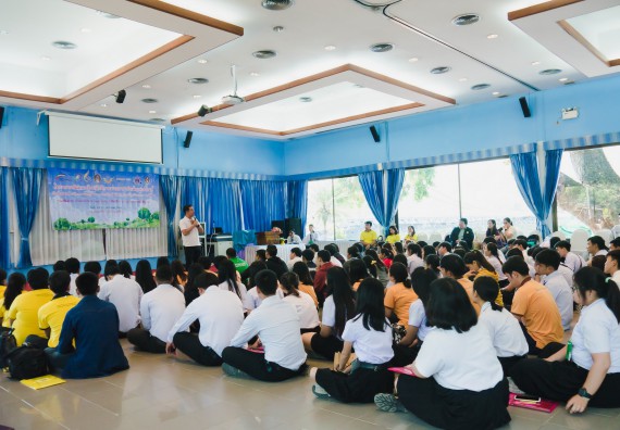 ภาพกิจกรรม ค่ายอาสาบำเพ็ญประโยชน์เพื่อส่งเสริมสร้างจริยธรรมและบูรณาการการเรียนรู้ เพื่อทำนุบำรุงศิลปวัฒนธรรม ครั้งที่ 5