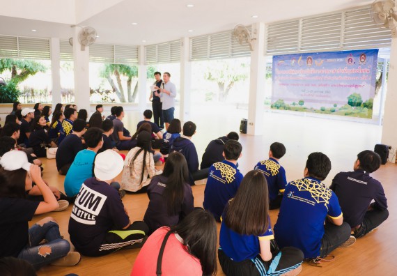 ภาพกิจกรรม ค่ายอาสาบำเพ็ญประโยชน์เพื่อส่งเสริมสร้างจริยธรรมและบูรณาการการเรียนรู้ เพื่อทำนุบำรุงศิลปวัฒนธรรม ครั้งที่ 5