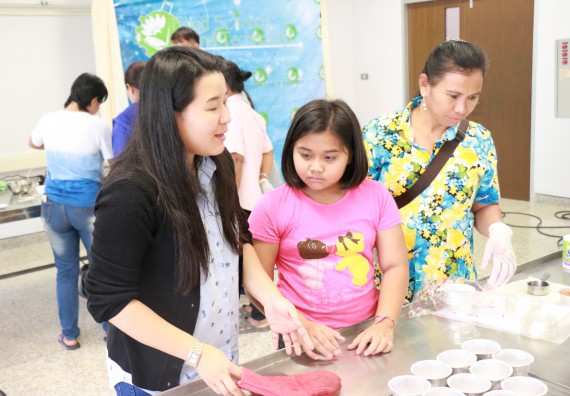 ภาพกิจกรรม คณะวิทยาศาสตร์และเทคโนโลยี จัดอบรมเชิงปฏิบัติการ เรื่อง การส่งเสริมอาชีพเพื่อเพิ่มรายได้แก่ชุมชน รุ่นที่ 1