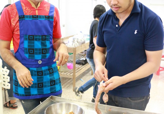 ภาพกิจกรรม คณะวิทยาศาสตร์และเทคโนโลยี จัดอบรมเชิงปฏิบัติการ เรื่อง การส่งเสริมอาชีพเพื่อเพิ่มรายได้แก่ชุมชน รุ่นที่ 1