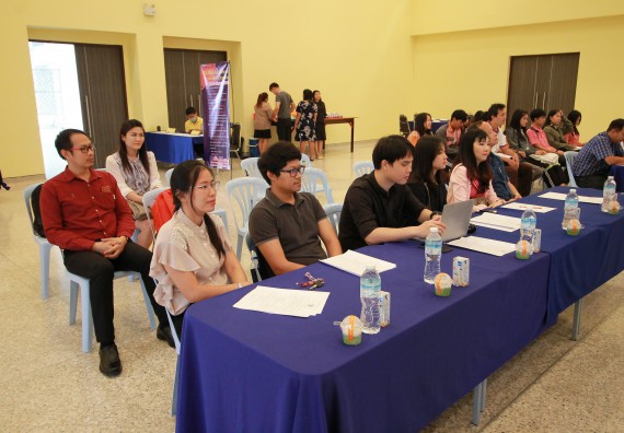 ภาพกิจกรรม คณะวิทยาศาสตร์และเทคโนโลยี จัดอบรมเชิงปฏิบัติการ เรื่อง การพัฒนานวัตกรรม