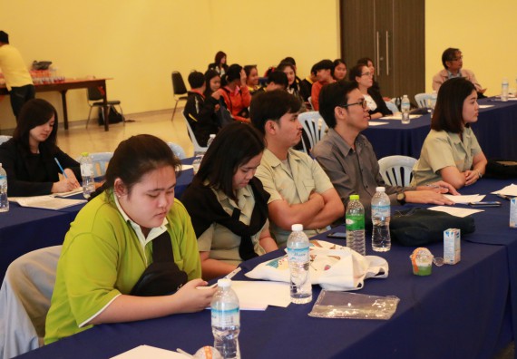 ภาพกิจกรรม คณะวิทยาศาสตร์และเทคโนโลยี จัดอบรมเชิงปฏิบัติการ เรื่อง การพัฒนานวัตกรรม