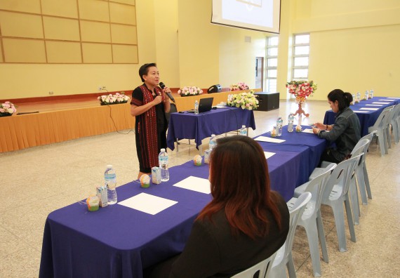 ภาพกิจกรรม คณะวิทยาศาสตร์และเทคโนโลยี จัดอบรมเชิงปฏิบัติการ เรื่อง การพัฒนานวัตกรรม