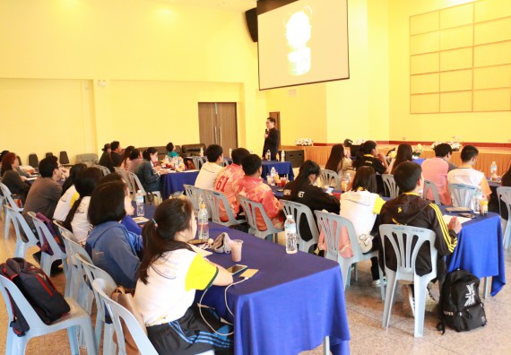 ภาพกิจกรรม คณะวิทยาศาสตร์และเทคโนโลยี จัดอบรมเชิงปฏิบัติการ เรื่อง การพัฒนานวัตกรรม