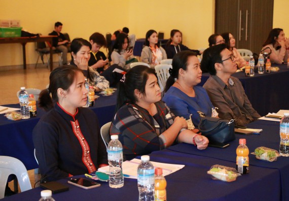 ภาพกิจกรรม คณะวิทยาศาสตร์และเทคโนโลยี จัดอบรมเชิงปฏิบัติการ เรื่อง การพัฒนานวัตกรรม