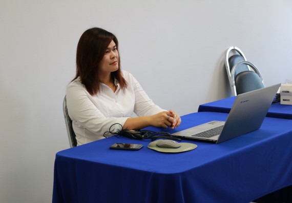 ภาพกิจกรรม โปรแกรมวิชาเคมี จัดอบรมเส้นทางอาชีพครูในอนาคต