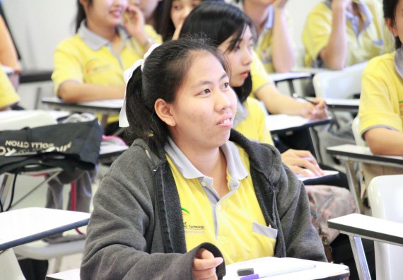 ภาพกิจกรรม คณะวิทยาศาสตร์และเทคโนโลยี จัดโครงการพัฒนาทักษะภาษาอังกฤษสำหรับนักศึกษาคณะวิทยาศาสตร์และเทคโนโลยี