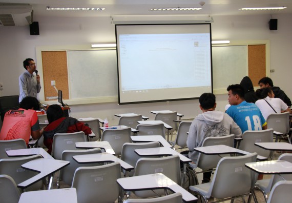 ภาพกิจกรรม คณะวิทยาศาสตร์และเทคโนโลยี จัดโครงการพัฒนาทักษะภาษาอังกฤษสำหรับนักศึกษาคณะวิทยาศาสตร์และเทคโนโลยี