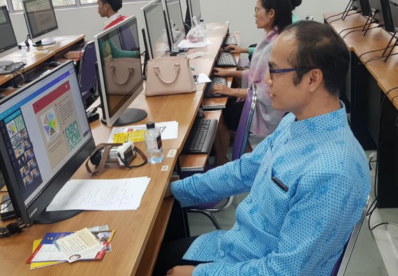 ภาพกิจกรรม โปรแกรมวิชาวิทยาการคอมพิวเตอร์ จัดกิจกรรมตามโครงการบริการวิชาการหลักสูตรเทคโนโลยีสารสนเทศ