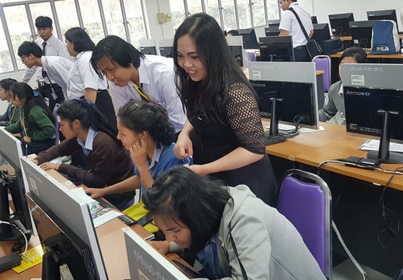 ภาพกิจกรรม โปรแกรมวิชาวิทยาการคอมพิวเตอร์ จัดกิจกรรมตามโครงการบริการวิชาการหลักสูตรเทคโนโลยีสารสนเทศ