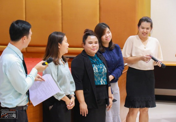 ภาพกิจกรรม นักศึกษาคณะวิทยาศาสตร์และเทคโนโลยี เข้าร่วมโครงการประกวดการเขียนเรียงความ ศาสตร์ของพระราชาช่วยพัฒนาประเทศชาติ