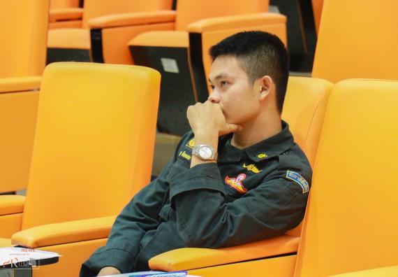 ภาพกิจกรรม นักศึกษาคณะวิทยาศาสตร์และเทคโนโลยี เข้าร่วมโครงการประกวดการเขียนเรียงความ ศาสตร์ของพระราชาช่วยพัฒนาประเทศชาติ