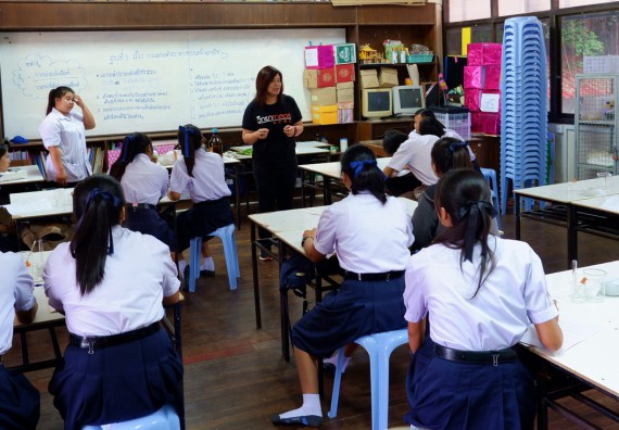 ภาพกิจกรรม โปรแกรมวิชาเคมี จัดอบรมเชิงปฏิบัติการการทำโครงงานทางเคมีโรงเรียนพรานกระต่ายพิทยาคม