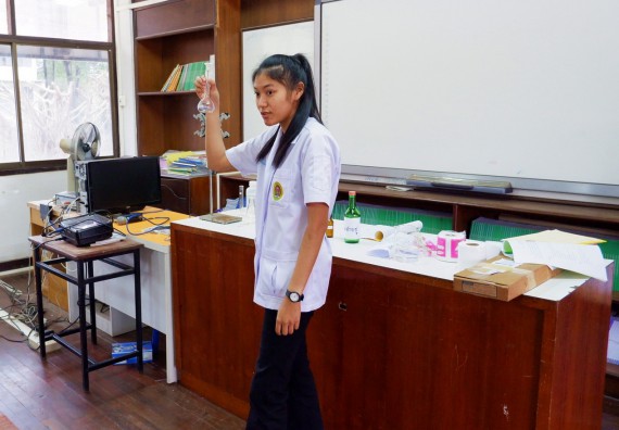 ภาพกิจกรรม โปรแกรมวิชาเคมี จัดอบรมเชิงปฏิบัติการการทำโครงงานทางเคมีโรงเรียนพรานกระต่ายพิทยาคม