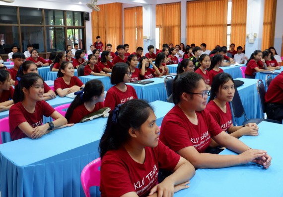 ภาพกิจกรรม โปรแกรมวิชาเคมี จัดอบรมเชิงปฏิบัติการการทำโครงงานทางเคมี