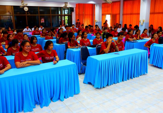 ภาพกิจกรรม โปรแกรมวิชาเคมี จัดอบรมเชิงปฏิบัติการการทำโครงงานทางเคมี