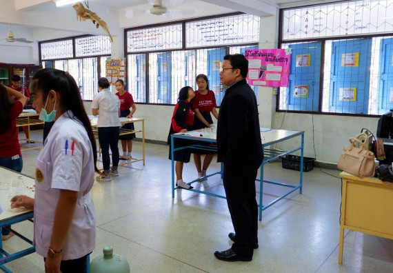 ภาพกิจกรรม โปรแกรมวิชาเคมี จัดอบรมเชิงปฏิบัติการการทำโครงงานทางเคมี