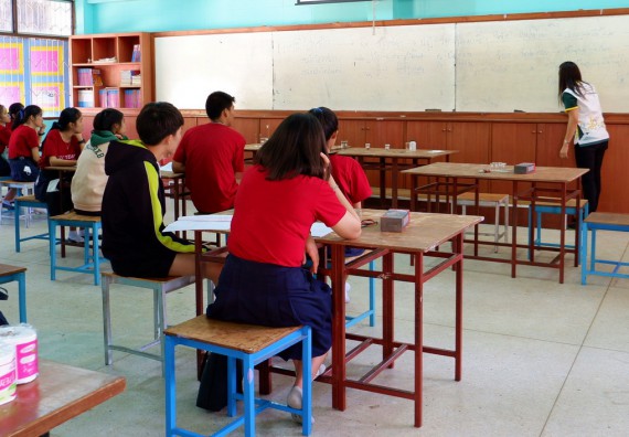 ภาพกิจกรรม โปรแกรมวิชาเคมี จัดอบรมเชิงปฏิบัติการการทำโครงงานทางเคมี