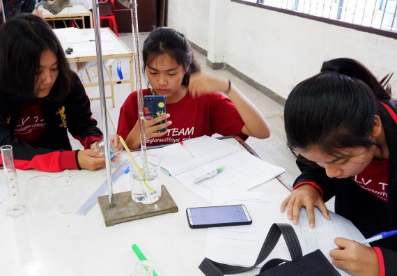 ภาพกิจกรรม โปรแกรมวิชาเคมี จัดอบรมเชิงปฏิบัติการการทำโครงงานทางเคมี