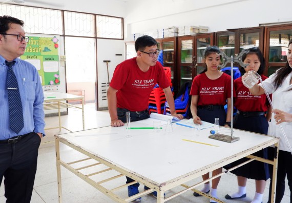 ภาพกิจกรรม โปรแกรมวิชาเคมี จัดอบรมเชิงปฏิบัติการการทำโครงงานทางเคมี