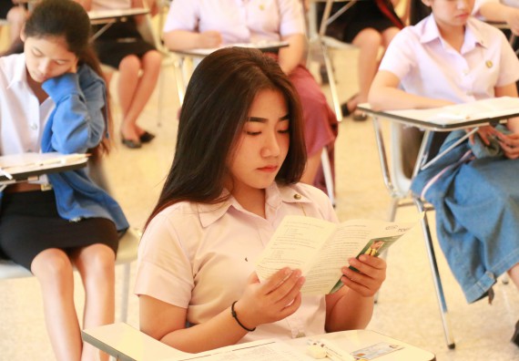 ภาพกิจกรรม คณะวิทยาศาสตร์และเทคโนโลยี จัดโครงการพัฒนาทักษะภาษาอังกฤษสำหรับนักศึกษาคณะวิทยาศาสตร์และเทคโนโลยี