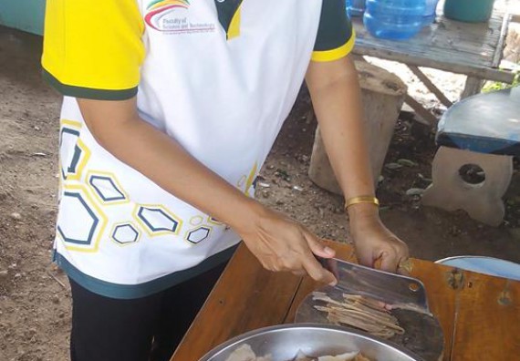 ภาพกิจกรรม คณะวิทยาศาสตร์และเทคโนโลยี เข้าร่วมกิจกรรมการสร้างมูลค่าให้กับกล้วยไข่จังหวัดกำแพงเพชร กลุ่มเป้าหมายคือ หมู่ 1 ตำบลท่าพุทรา จังหวัดกำแพงเพชร