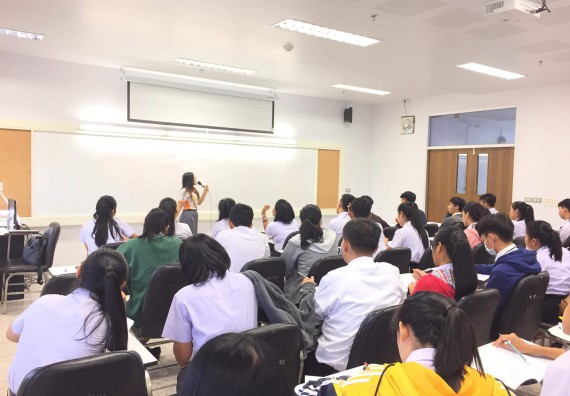 ภาพกิจกรรม โปรแกรมวิชาคณิตศาสตร์ จัดกิจกรรม พัฒนาคุณลักษณะนักศึกษาด้านวิชาการ