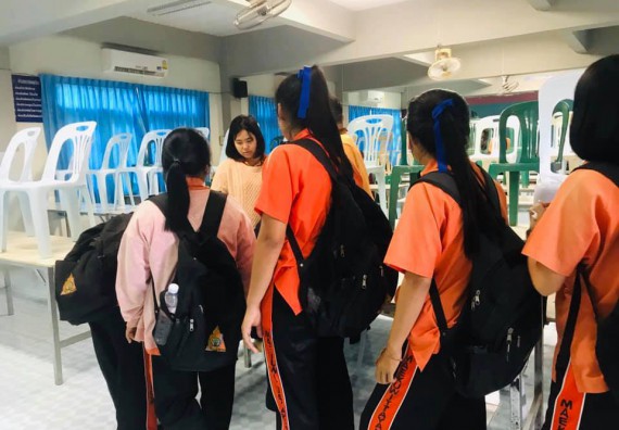 ภาพกิจกรรม โปรแกรมวิชาวิทยาศาสตร์สิ่งแวดล้อม จัดอบรมเชิงปฏิบัติการตามโครงการเยาวชนรักษ์สิ่งแวดล้อม