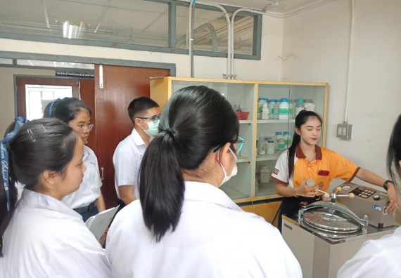 โปรแกรมวิชาชีววิทยา จัดค่ายเทคนิคปลอดเชื้อและเพาะเลี้ยงเนื้อเยื่อพืช