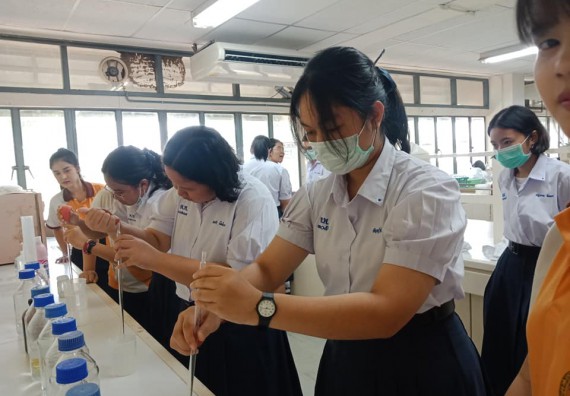 โปรแกรมวิชาชีววิทยา จัดค่ายเทคนิคปลอดเชื้อและเพาะเลี้ยงเนื้อเยื่อพืช