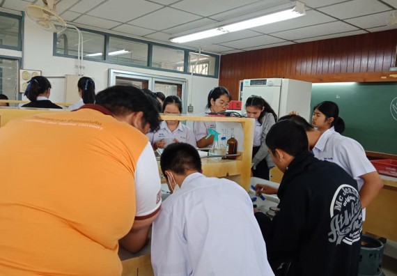 โปรแกรมวิชาชีววิทยา จัดค่ายเทคนิคปลอดเชื้อและเพาะเลี้ยงเนื้อเยื่อพืช