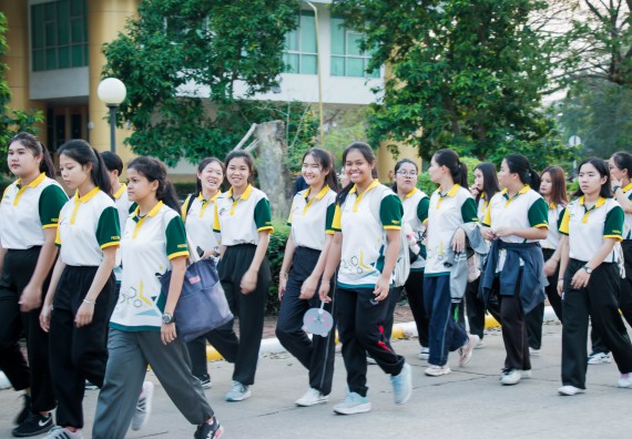 ภาพกิจกรรม สโมสรนักศึกษาคณะวิทยาศาสตร์และเทคโนโลยี จัดโครงการกีฬาสานสัมพันธ์น้องพี่ คณะวิทยาศาสตร์และเทคโนโลยี