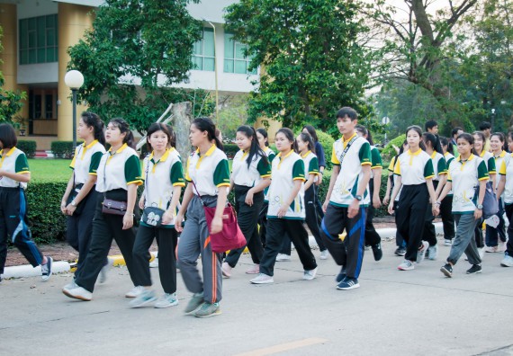 ภาพกิจกรรม สโมสรนักศึกษาคณะวิทยาศาสตร์และเทคโนโลยี จัดโครงการกีฬาสานสัมพันธ์น้องพี่ คณะวิทยาศาสตร์และเทคโนโลยี