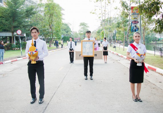 ภาพกิจกรรม สโมสรนักศึกษาคณะวิทยาศาสตร์และเทคโนโลยี จัดโครงการกีฬาสานสัมพันธ์น้องพี่ คณะวิทยาศาสตร์และเทคโนโลยี