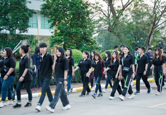ภาพกิจกรรม สโมสรนักศึกษาคณะวิทยาศาสตร์และเทคโนโลยี จัดโครงการกีฬาสานสัมพันธ์น้องพี่ คณะวิทยาศาสตร์และเทคโนโลยี