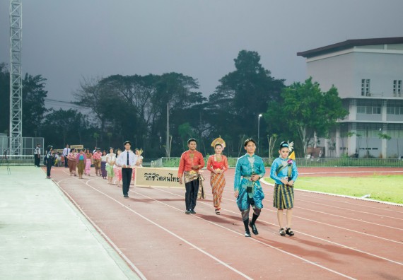 ภาพกิจกรรม สโมสรนักศึกษาคณะวิทยาศาสตร์และเทคโนโลยี จัดโครงการกีฬาสานสัมพันธ์น้องพี่ คณะวิทยาศาสตร์และเทคโนโลยี