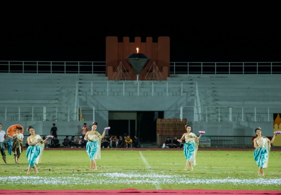 ภาพกิจกรรม สโมสรนักศึกษาคณะวิทยาศาสตร์และเทคโนโลยี จัดโครงการกีฬาสานสัมพันธ์น้องพี่ คณะวิทยาศาสตร์และเทคโนโลยี