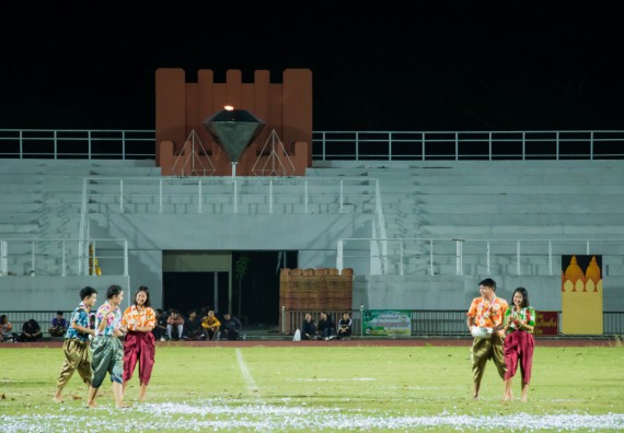 ภาพกิจกรรม สโมสรนักศึกษาคณะวิทยาศาสตร์และเทคโนโลยี จัดโครงการกีฬาสานสัมพันธ์น้องพี่ คณะวิทยาศาสตร์และเทคโนโลยี