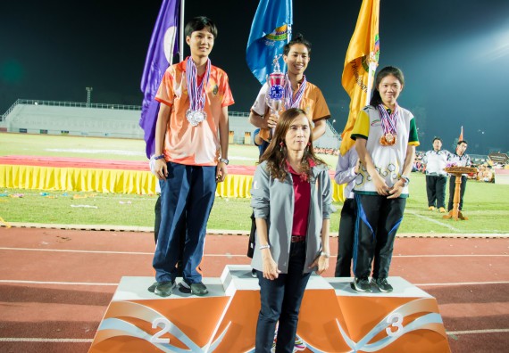 ภาพกิจกรรม สโมสรนักศึกษาคณะวิทยาศาสตร์และเทคโนโลยี จัดโครงการกีฬาสานสัมพันธ์น้องพี่ คณะวิทยาศาสตร์และเทคโนโลยี