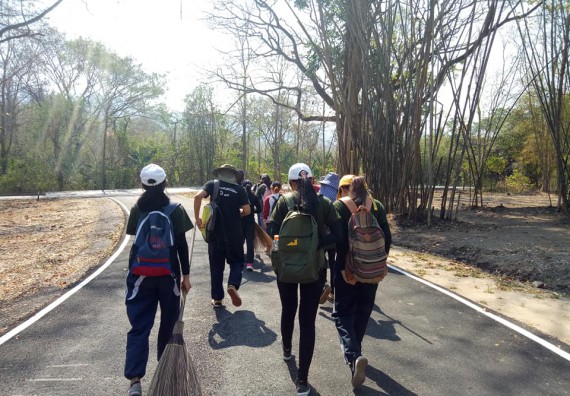 ภาพกิจกรรม โปรแกรมวิชาชีววิทยา จัดโครงการสานสัมพันธ์น้องพี่ชีววิทยา