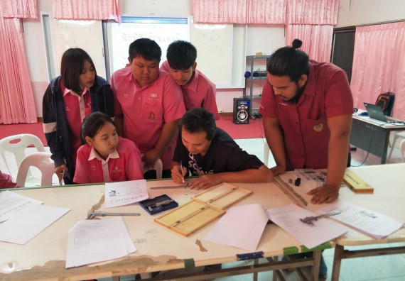 ภาพกิจกรรม โปรแกรมวิชาฟิสิกส์ จัดกิจกรรมนักฟิสิกส์รุ่นเยาว์ ปีที่ 6