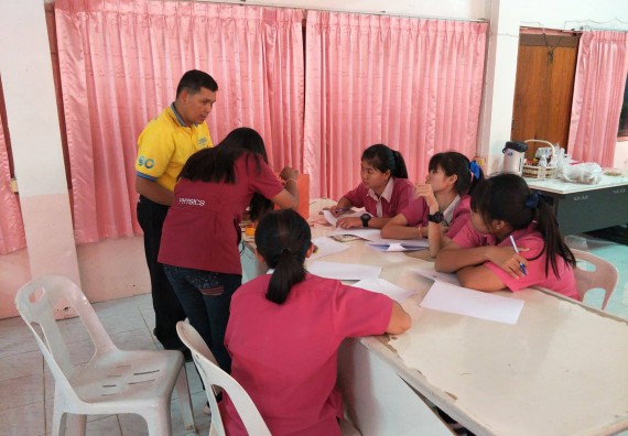 ภาพกิจกรรม โปรแกรมวิชาฟิสิกส์ จัดกิจกรรมนักฟิสิกส์รุ่นเยาว์ ปีที่ 6