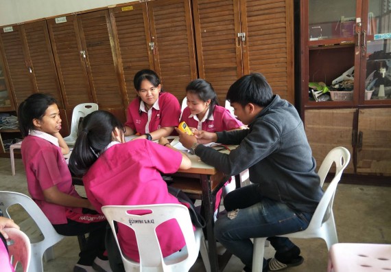 ภาพกิจกรรม โปรแกรมวิชาฟิสิกส์ จัดกิจกรรมนักฟิสิกส์รุ่นเยาว์ ปีที่ 6